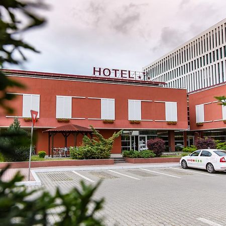 Hotel Torontal Timișoara Zewnętrze zdjęcie