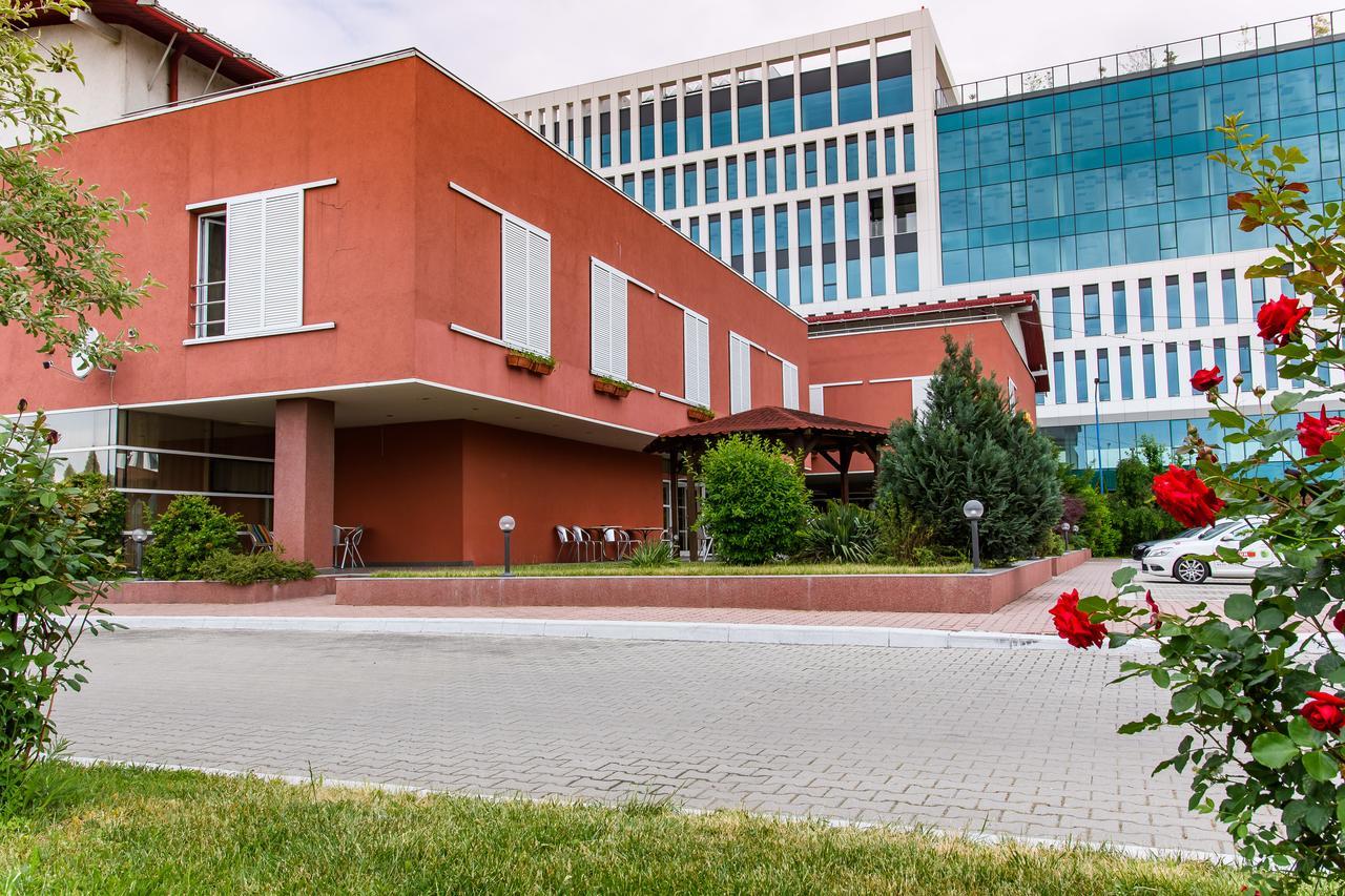 Hotel Torontal Timișoara Zewnętrze zdjęcie